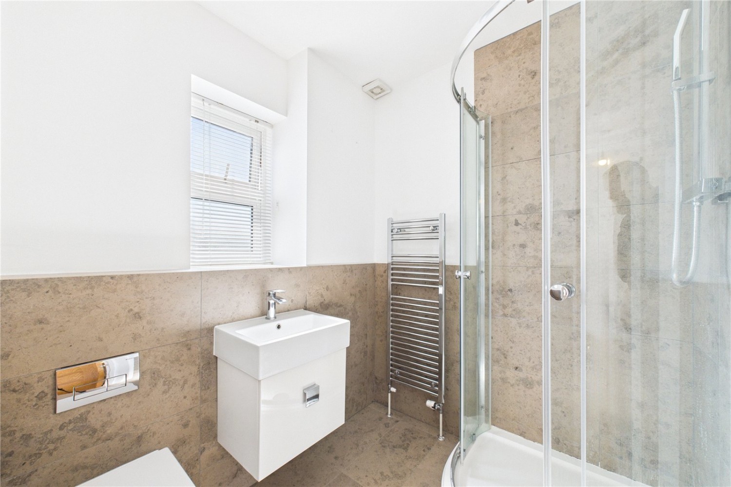 Theale, Reading, Berkshire