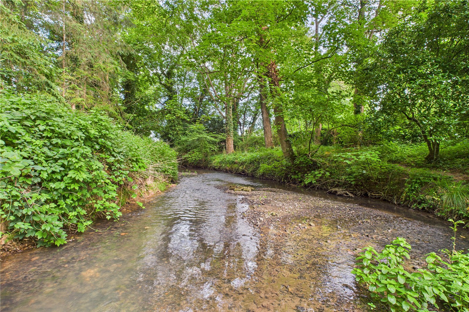 2 bedroom House to let in Tadley, Hampshire