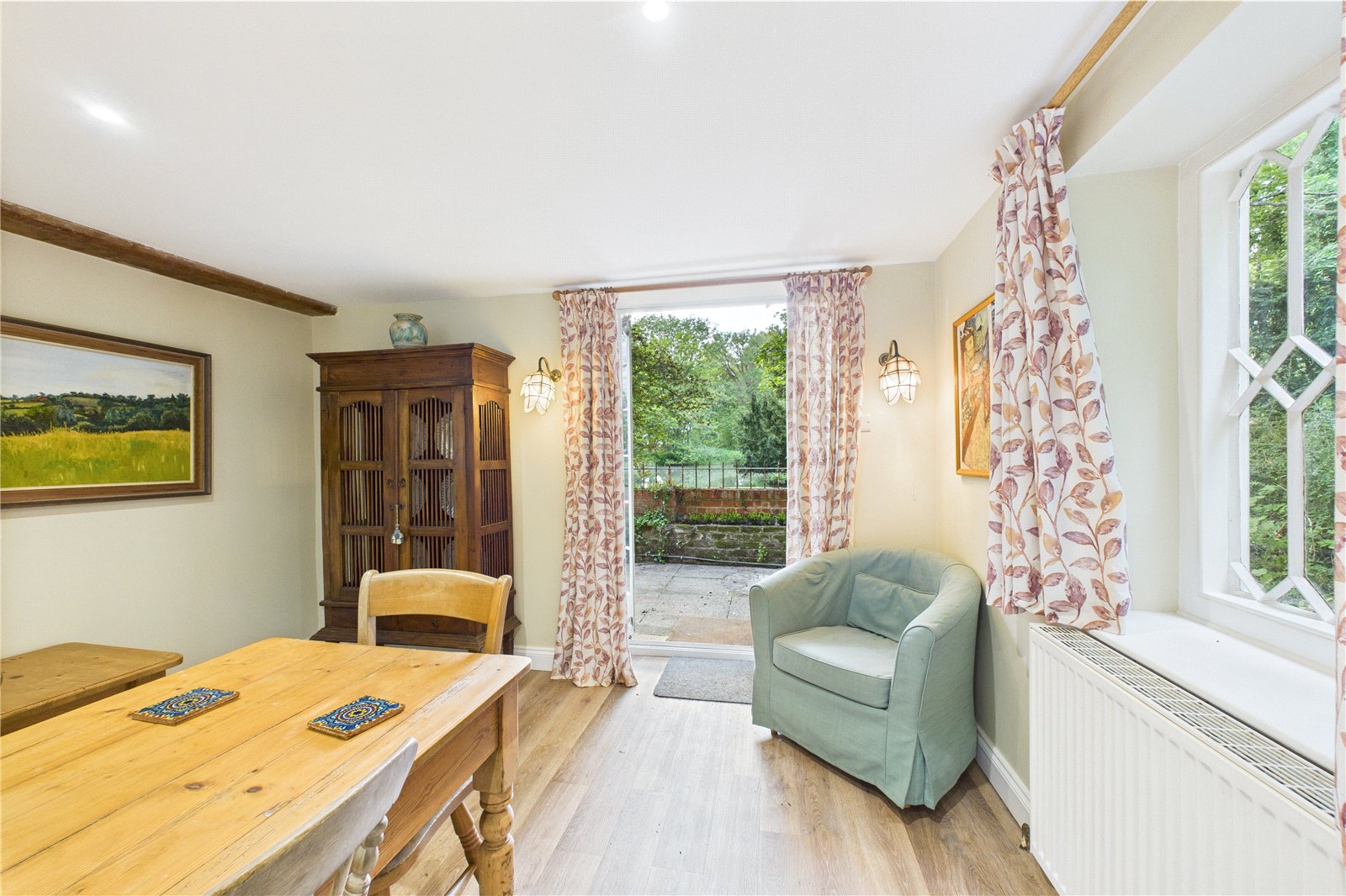 2 bedroom House to let in Tadley, Hampshire