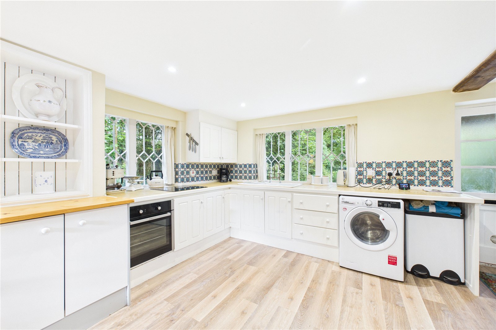 2 bedroom House to let in Tadley, Hampshire