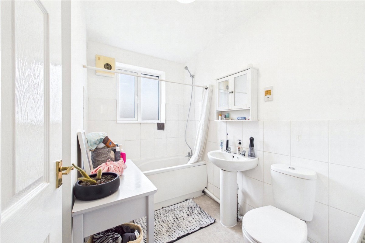 Norcot Road, Reading, Berkshire