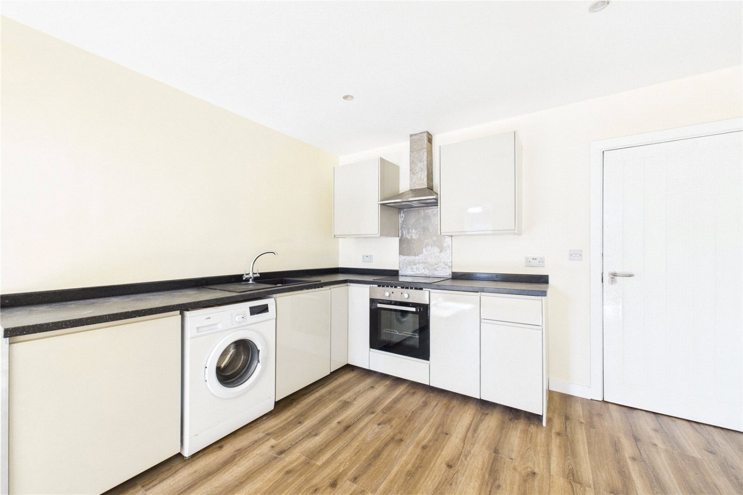 Theale, Reading, Berkshire