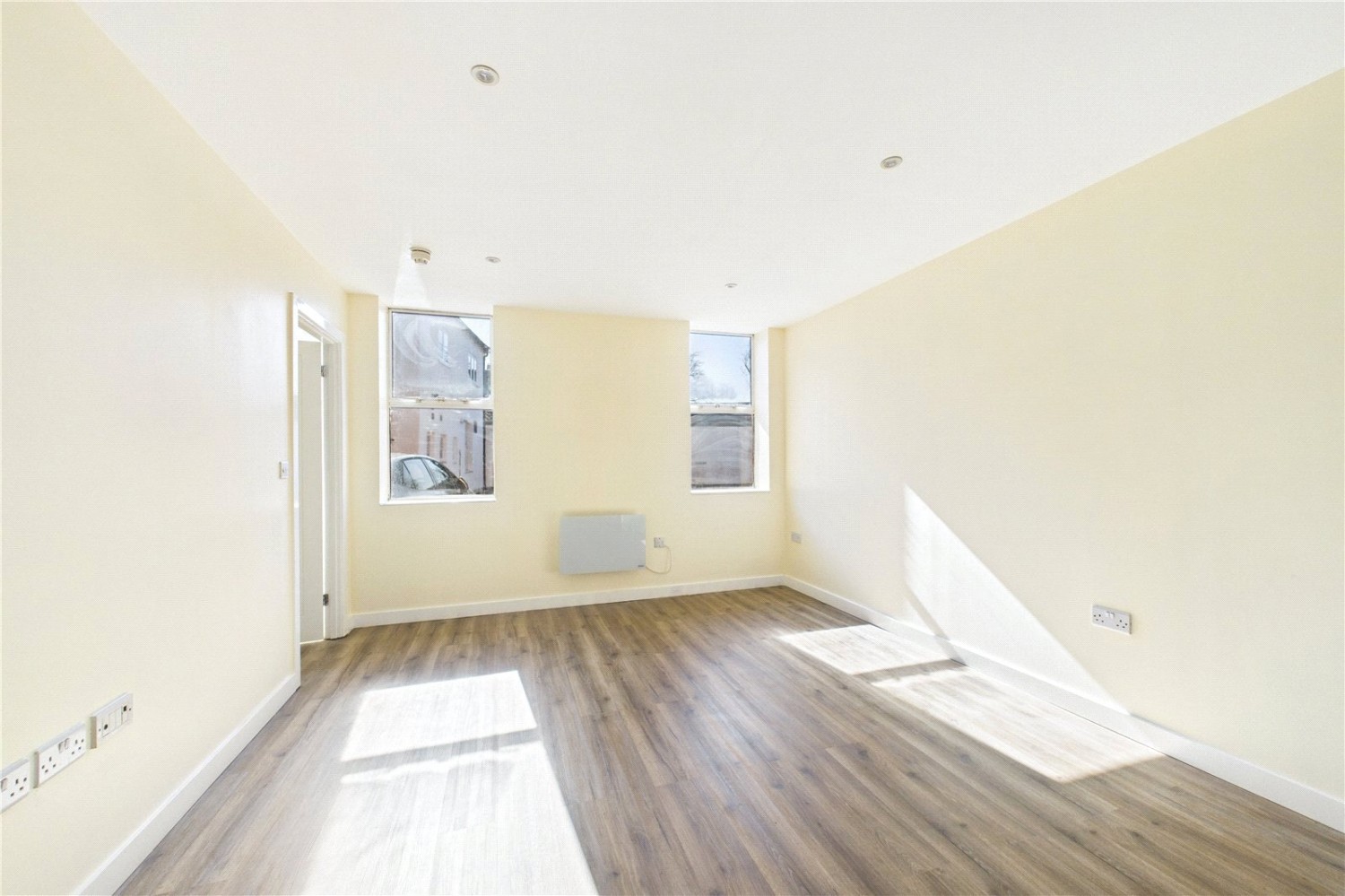 Theale, Reading, Berkshire