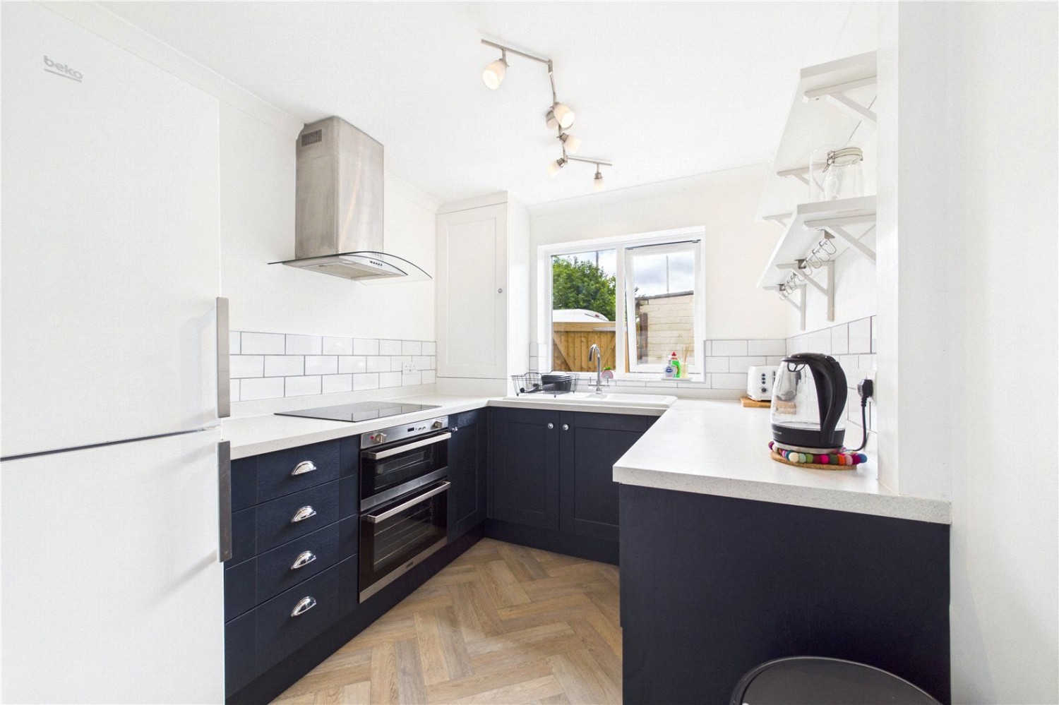 Little Heath Road, Tilehurst, Reading