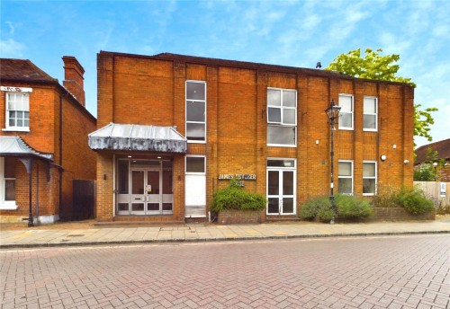 Theale, Reading, Berkshire