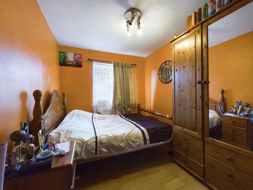 5 bedroom House to let in Reading, Berkshire