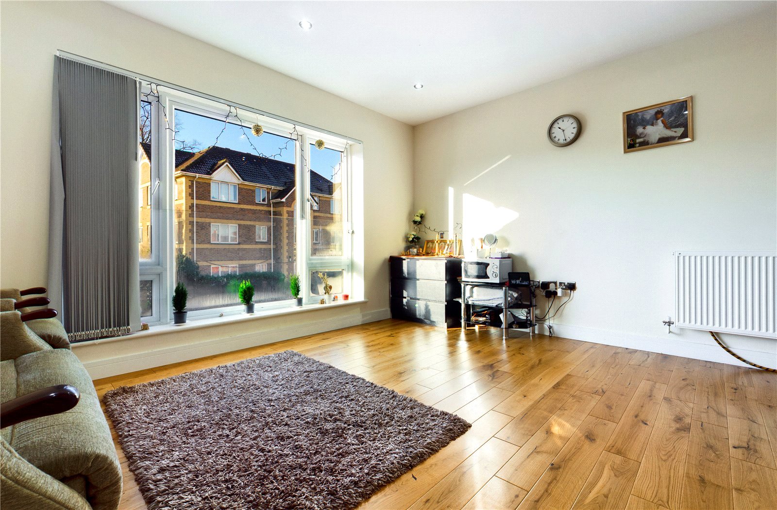 2 bedroom Flat to let in Reading