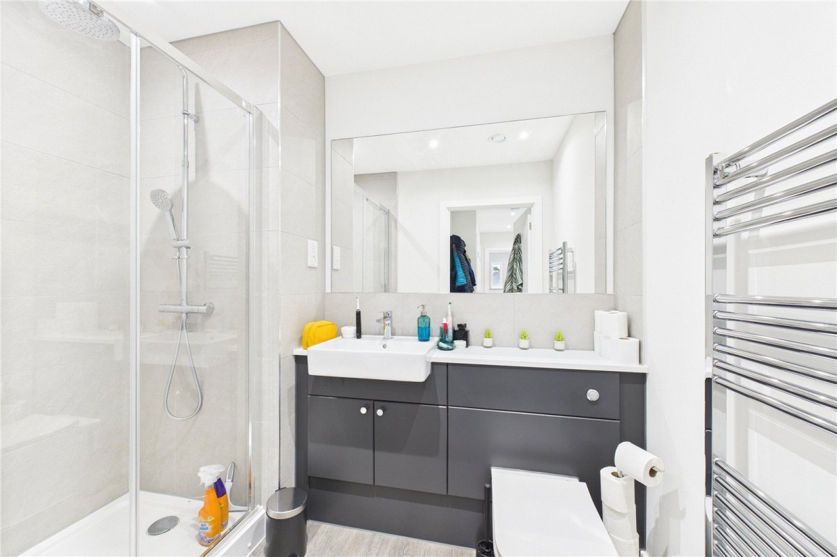 Theale, Reading, Berkshire