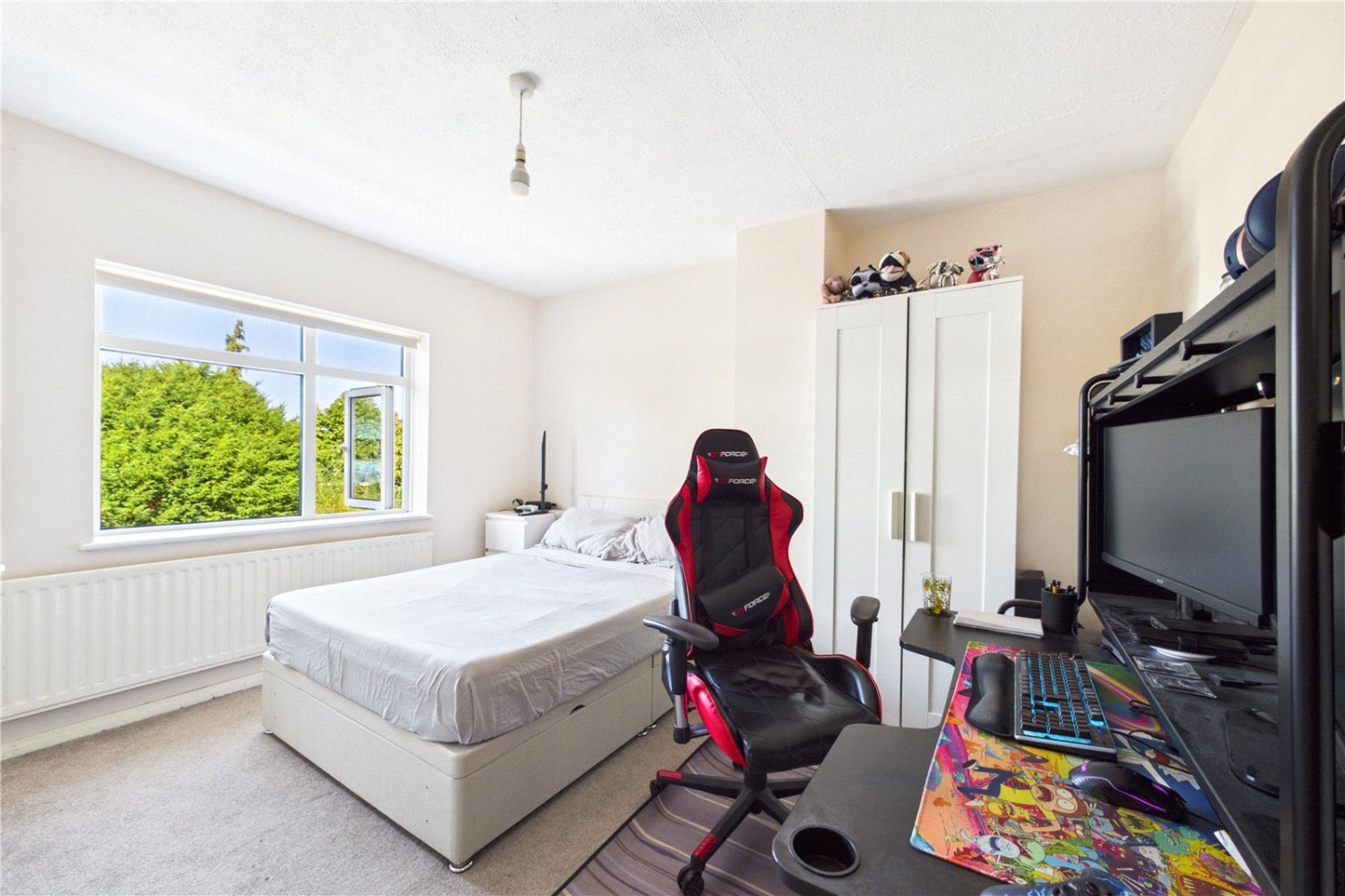 Tilehurst, Reading, Berkshire