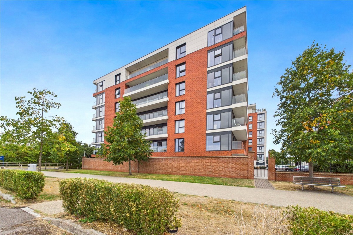 Kingman Way, Newbury, Berkshire