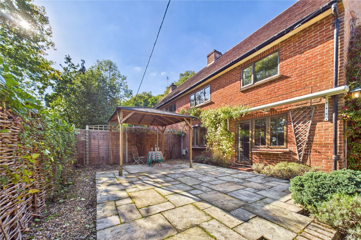 Goring Lane, Wokefield Green, Mortimer