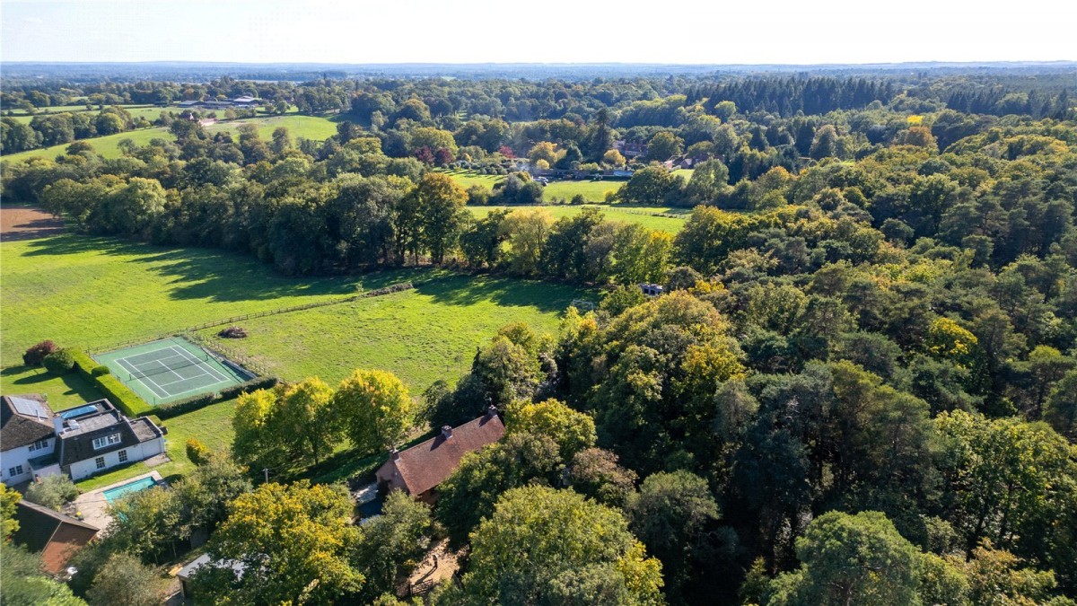 Goring Lane, Wokefield Green, Mortimer