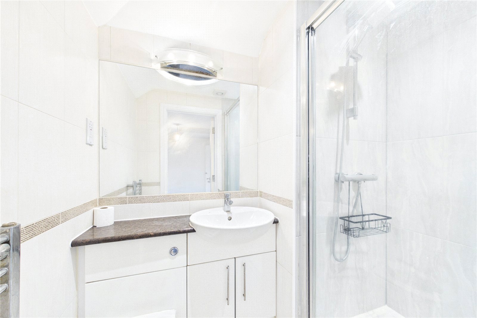 2 bedroom Flat to let in Star Road, Caversham, Reading