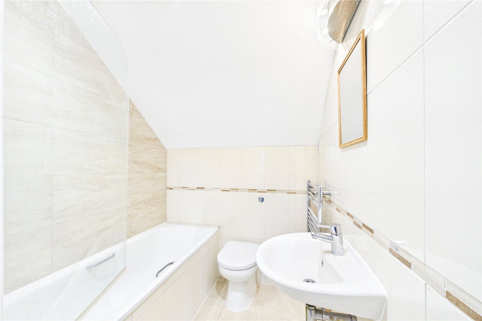 2 bedroom Flat to let in Star Road, Caversham, Reading
