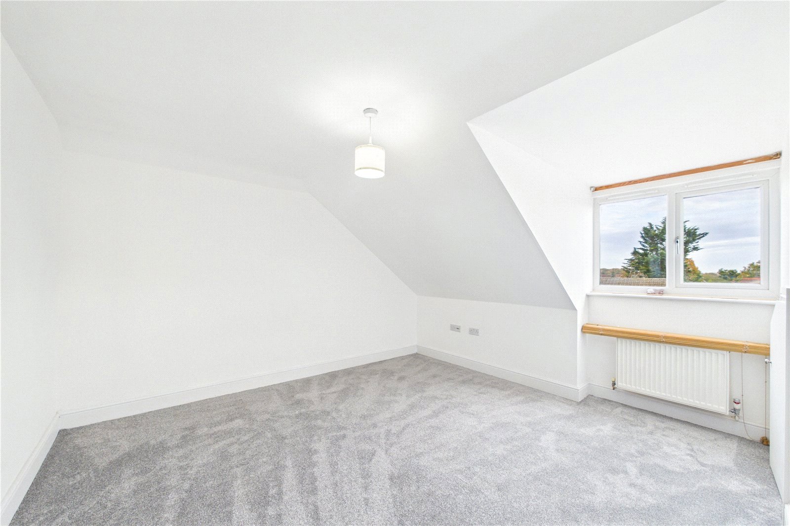2 bedroom Flat to let in Star Road, Caversham, Reading