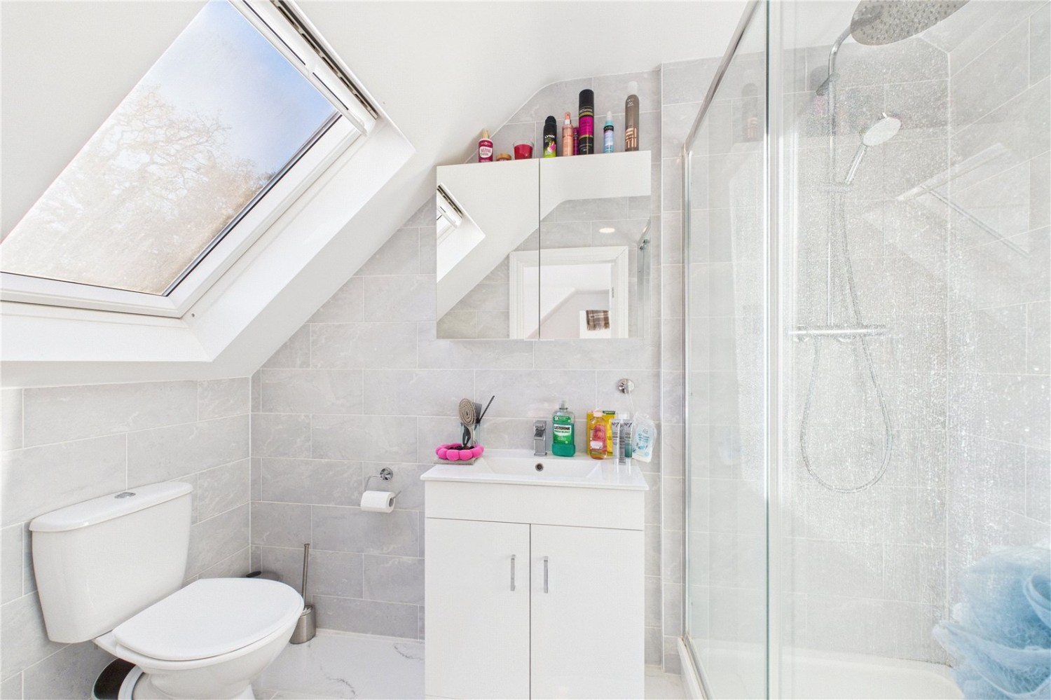 Theale, Reading, Berkshire