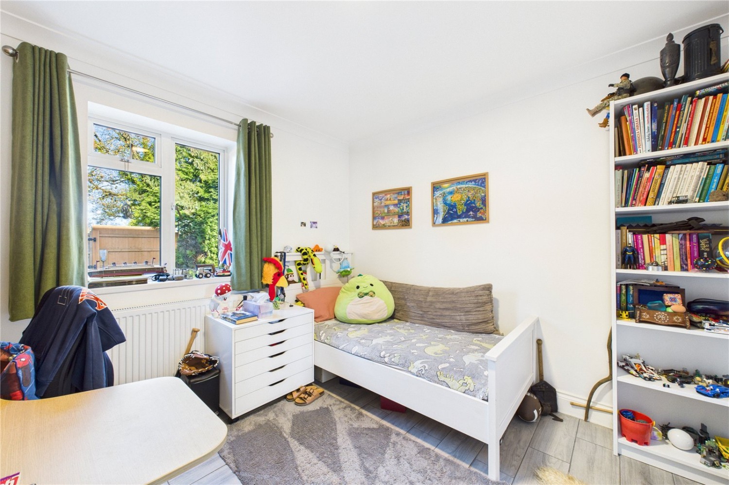 Theale, Reading, Berkshire