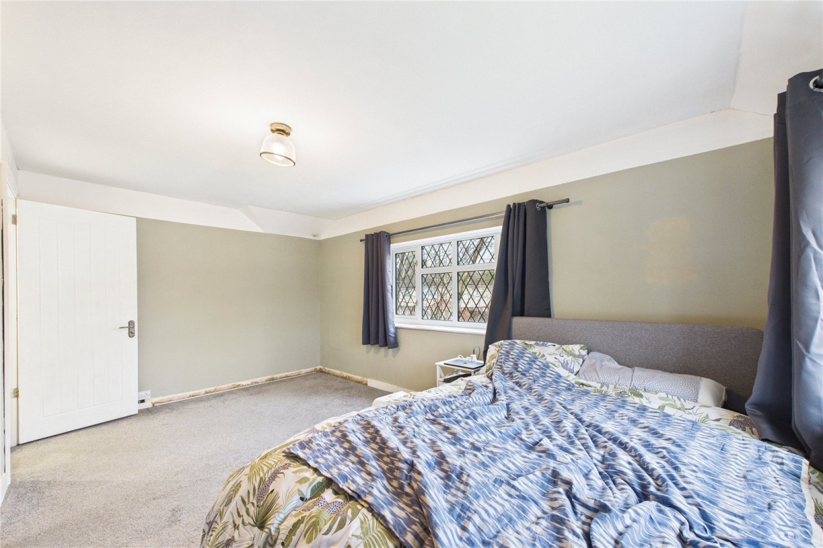 Burghfield Common, Reading, Berkshire