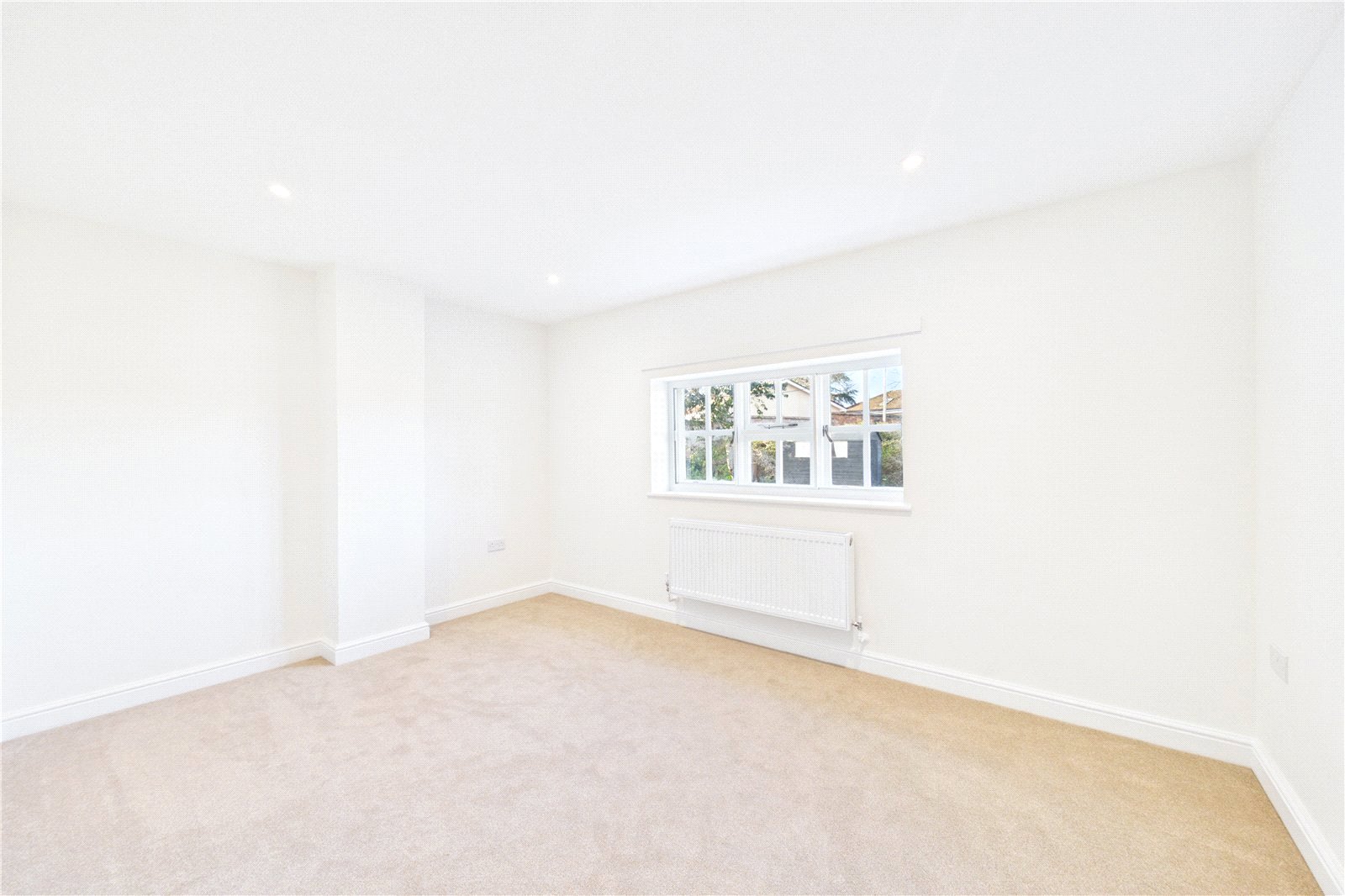 3 bedroom House to let in Mortimer West End, Reading, Hampshire