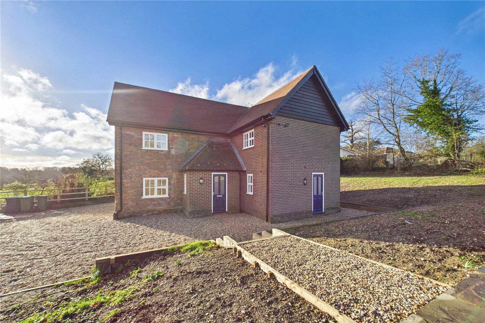 3 bedroom House to let in Mortimer West End, Reading, Hampshire