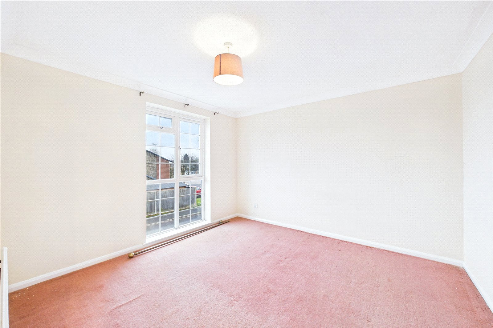 3 bedroom House to let in Calcot, Reading, Berkshire