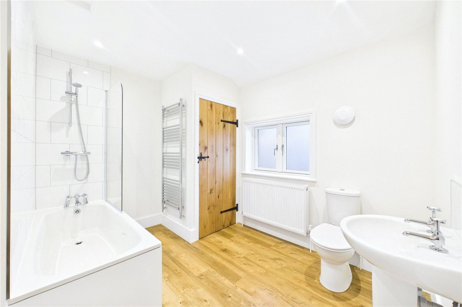 Kings Road, Silchester, Reading