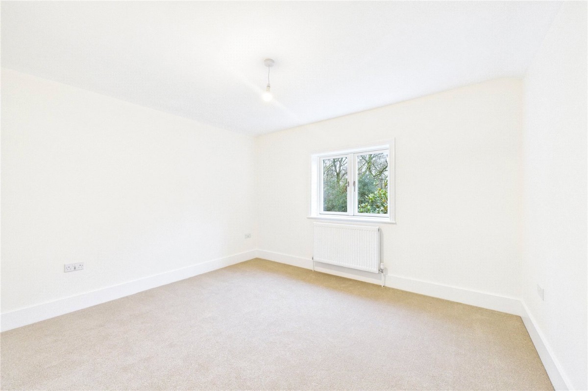 Kings Road, Silchester, Reading