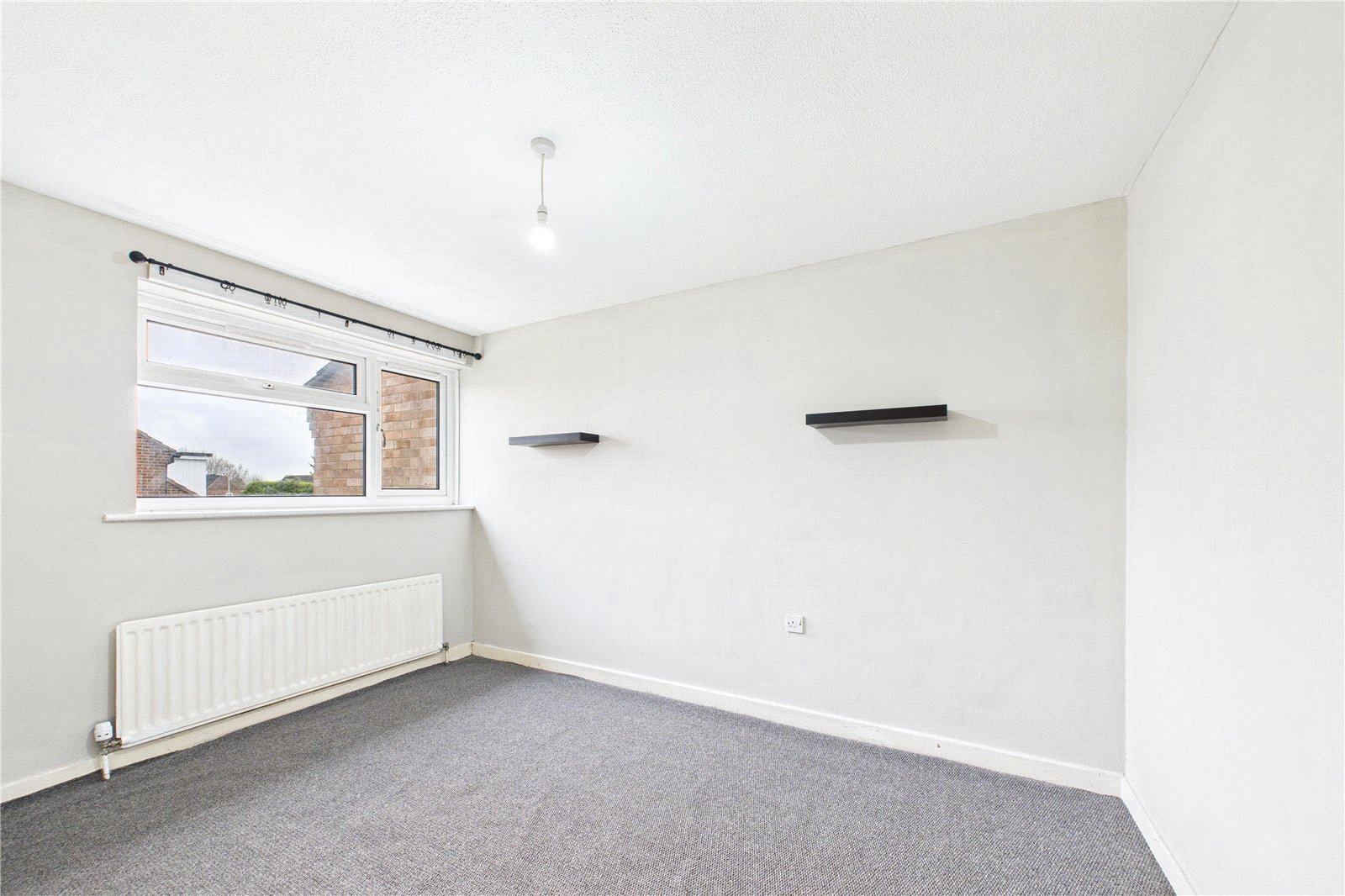 3 bedroom House to let in Thatcham, Berkshire