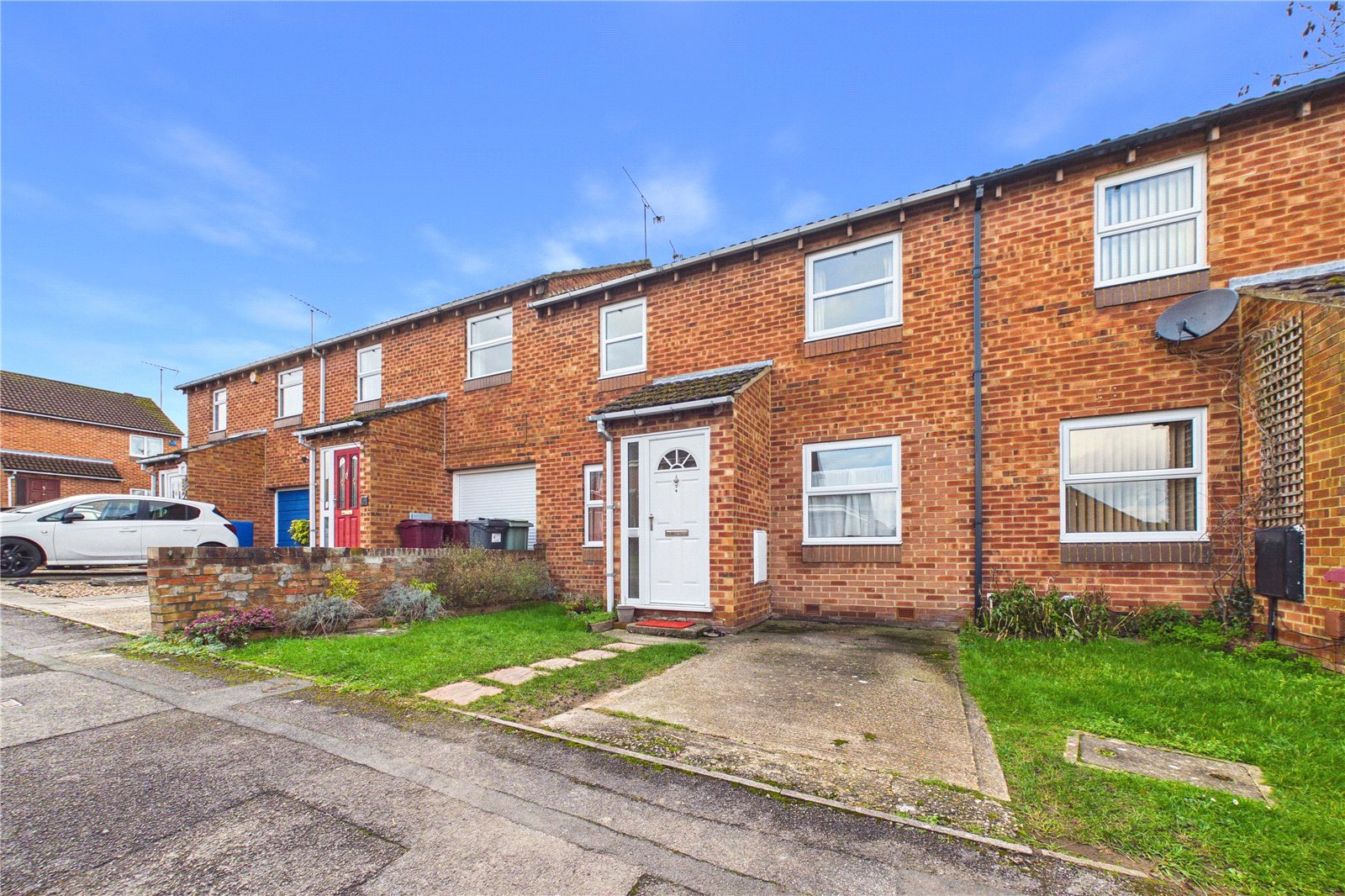 3 bedroom House to let in Tilehurst, Reading
