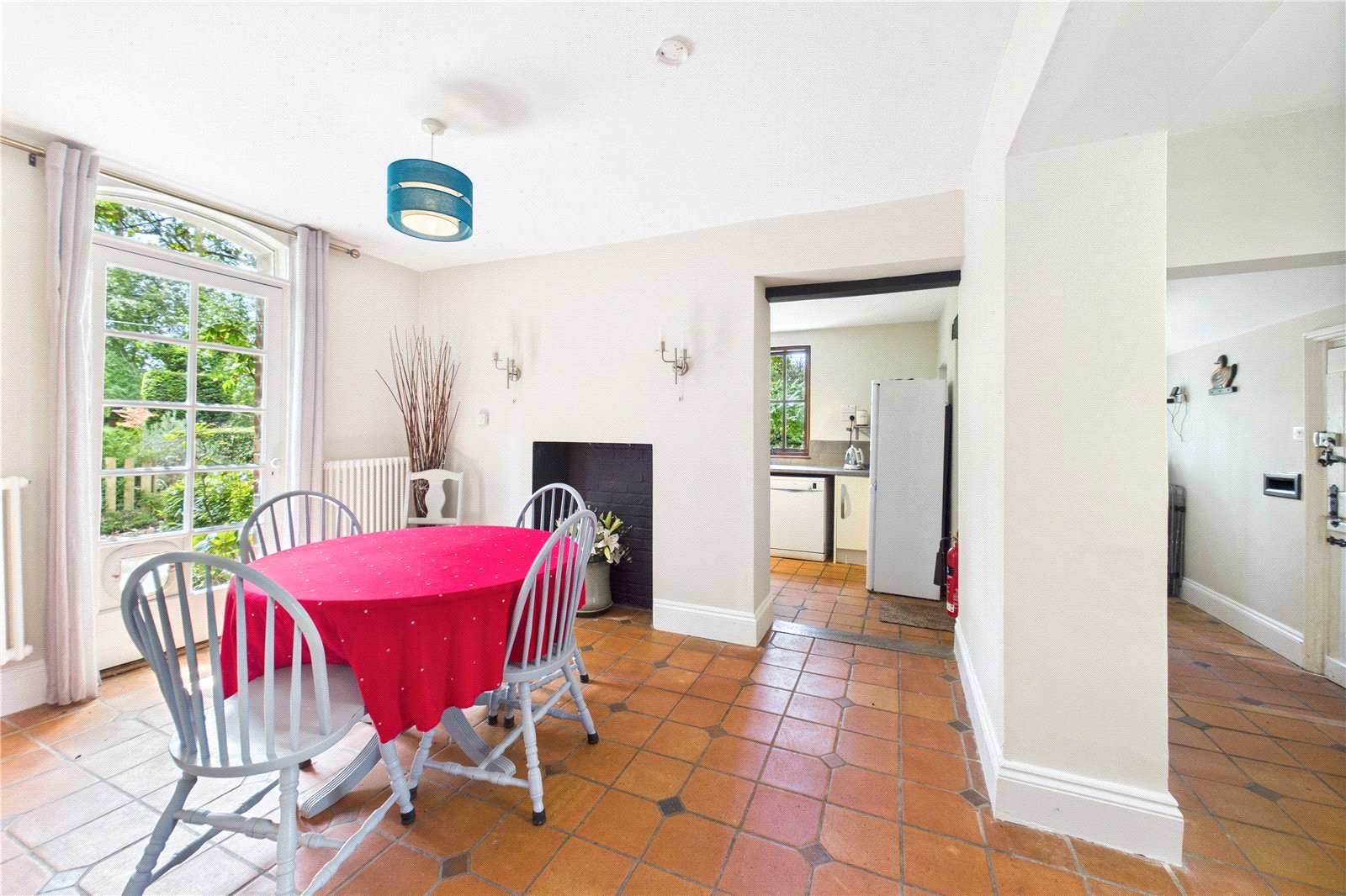 2 bedroom House to let in Rectory Road, Padworth Common, Reading