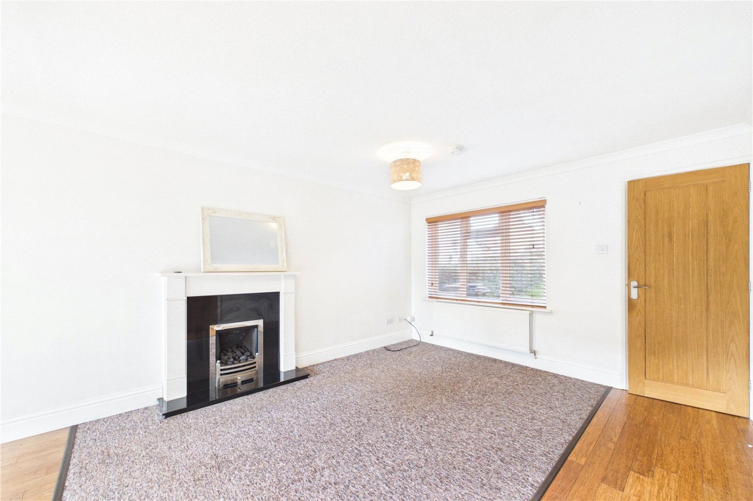 Burghfield Common, Reading, Berkshire