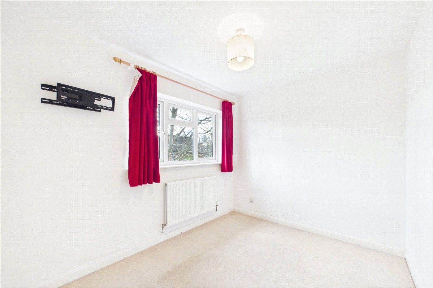 Burghfield Common, Reading, Berkshire