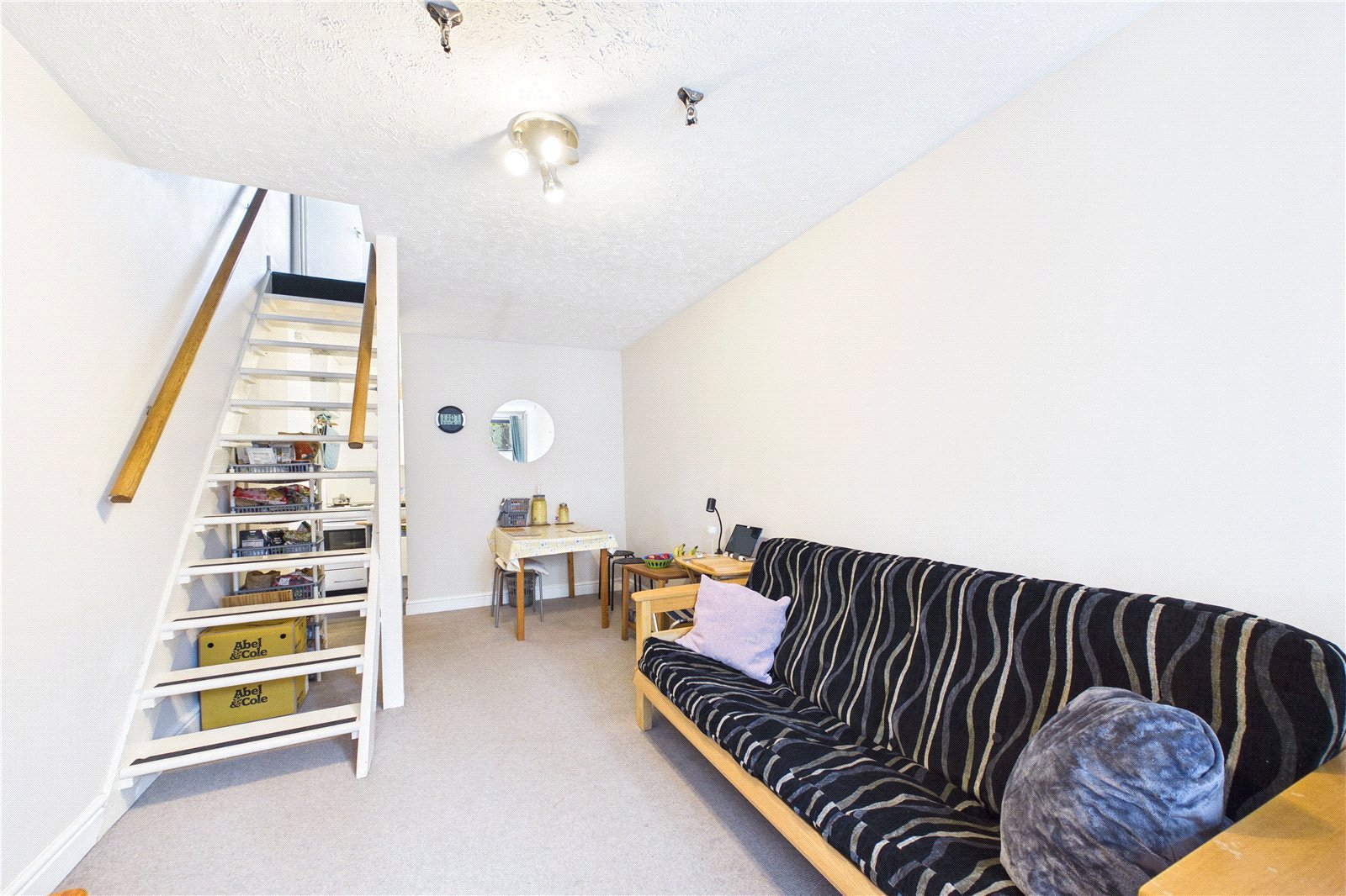 1 bedroom House to let in Tenaplas Drive, Upper Basildon, Reading