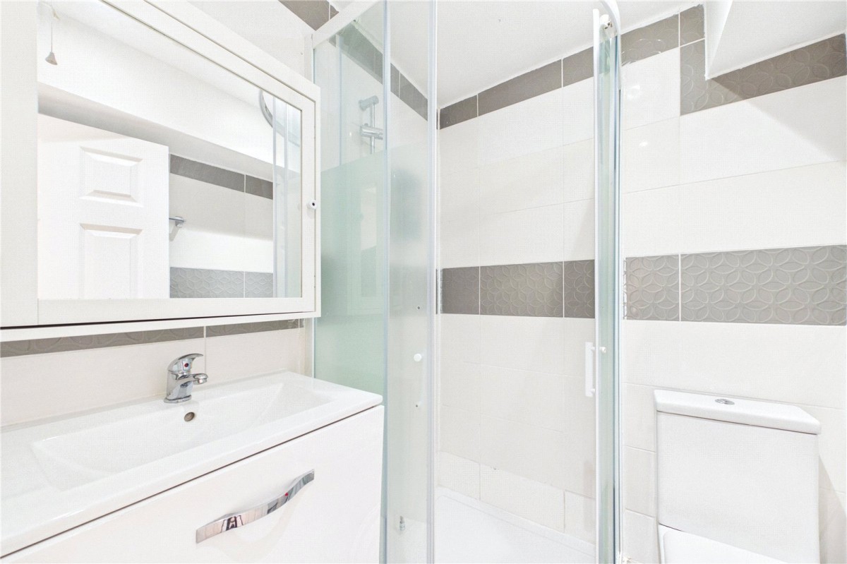 Reading Road, Pangbourne