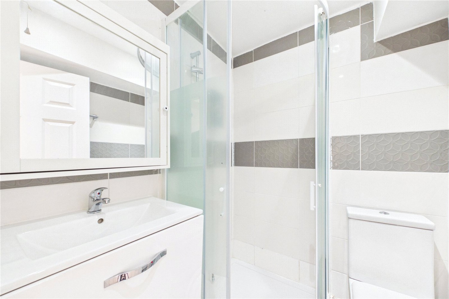 Reading Road, Pangbourne