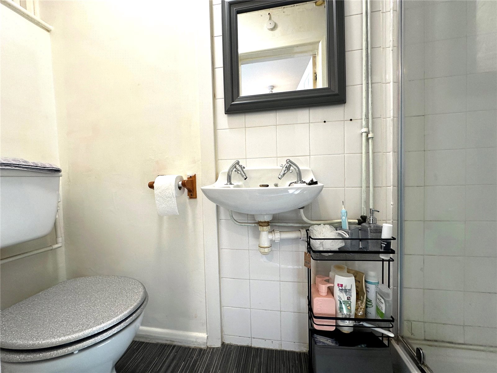 1 bedroom Flat to let in Elvaston Way, 45 Elvaston Way, Tilehurst, Reading