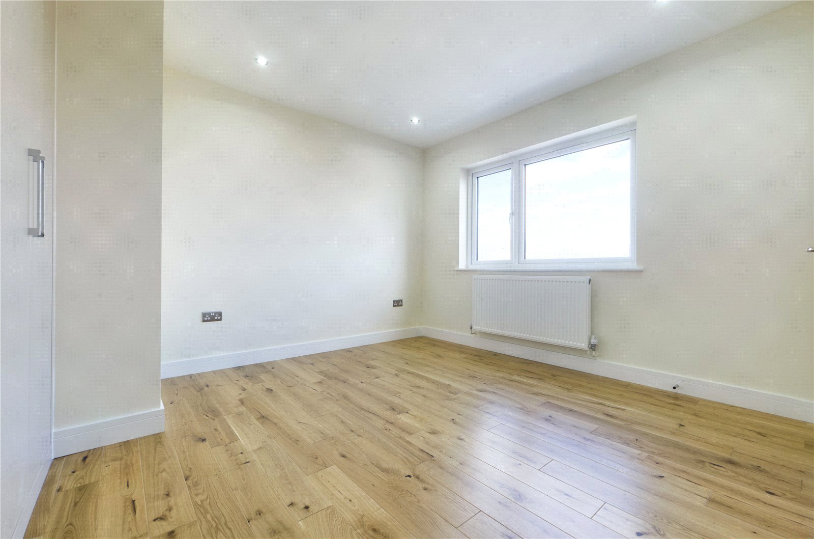 2 bedroom Flat to let in Oxford Road, 750 Oxford Road, Reading