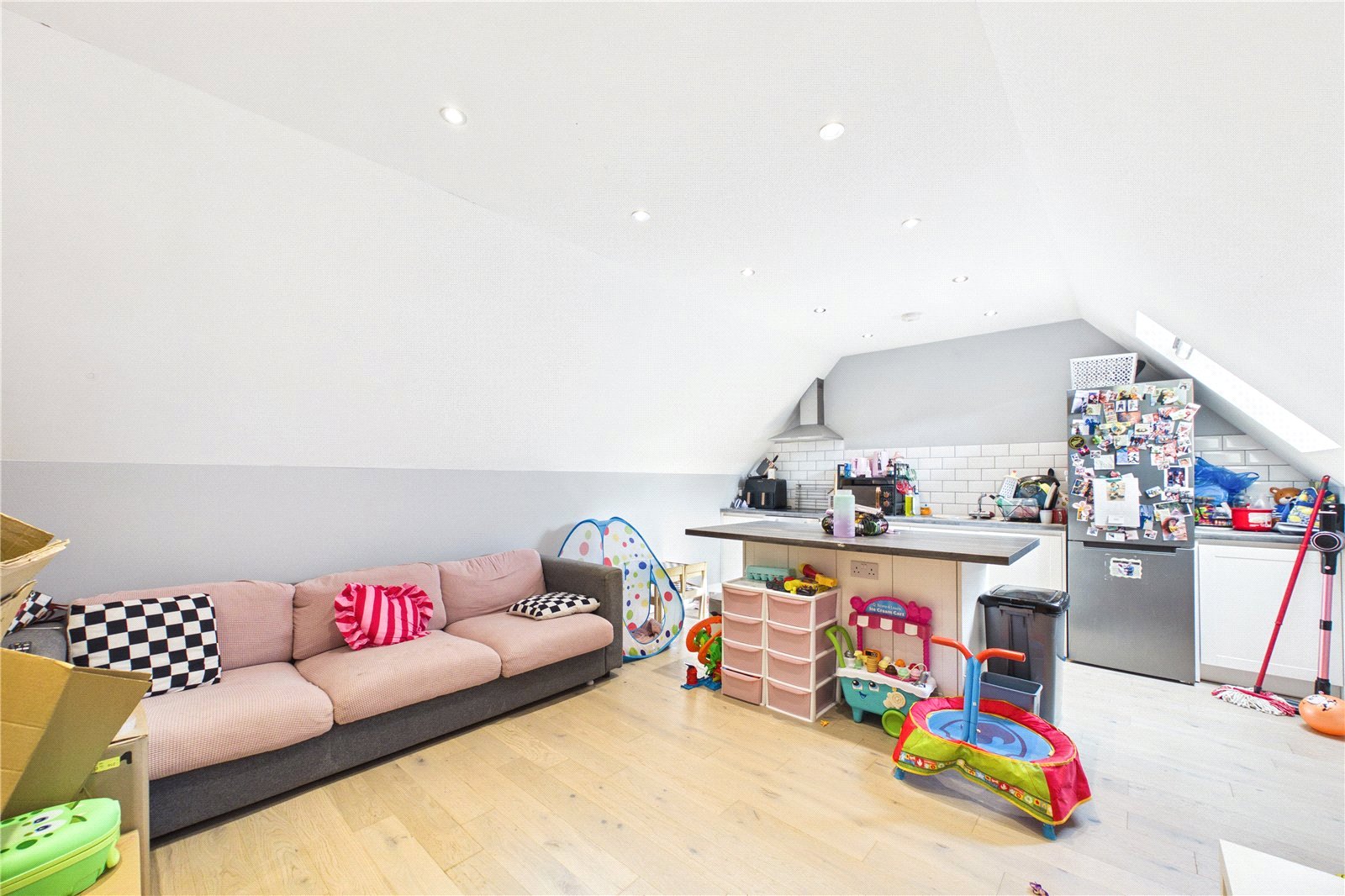 1 bedroom Flat to let in Northbrook Street, Newbury, Berkshire