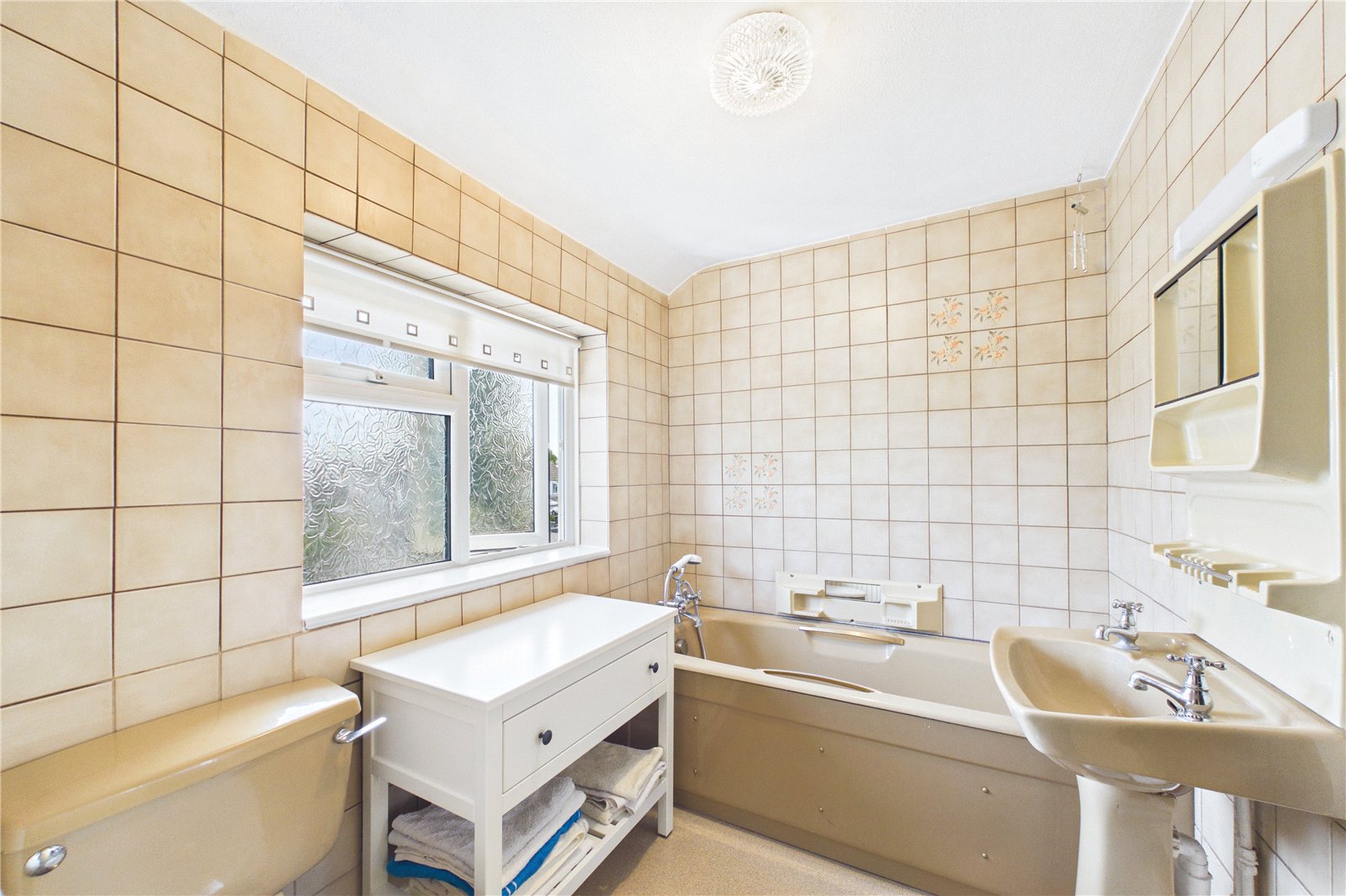 3 bedroom House to let in Tilehurst, Reading, Berkshire