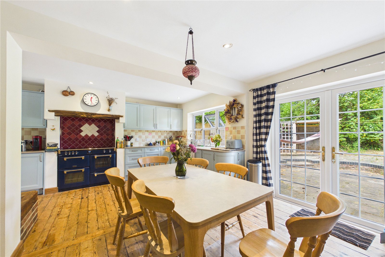 5 bedroom House to let in West Heath, Baughurst, Tadley