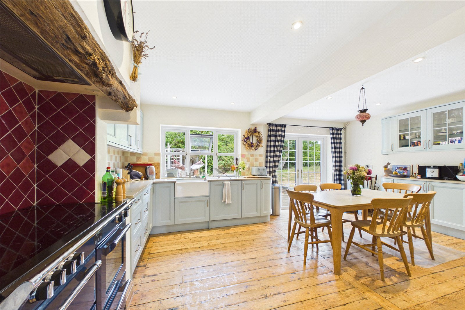 5 bedroom House to let in West Heath, Baughurst, Tadley