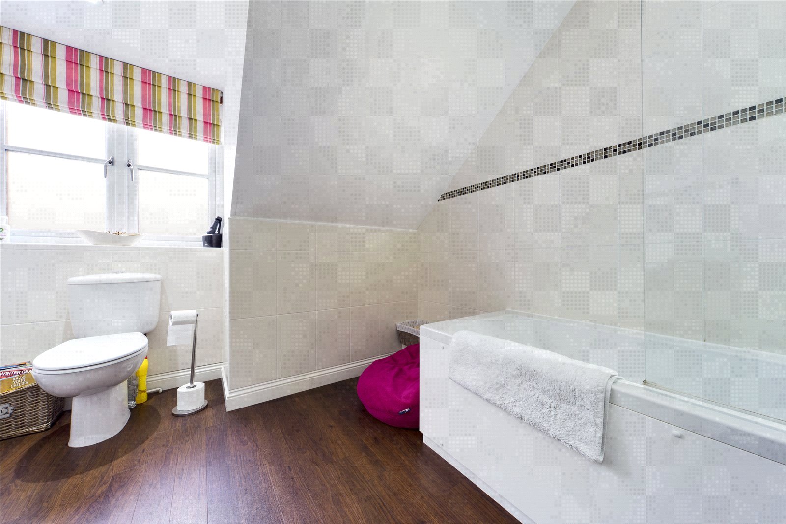 4 bedroom House to let in Pamber Heath, Tadley
