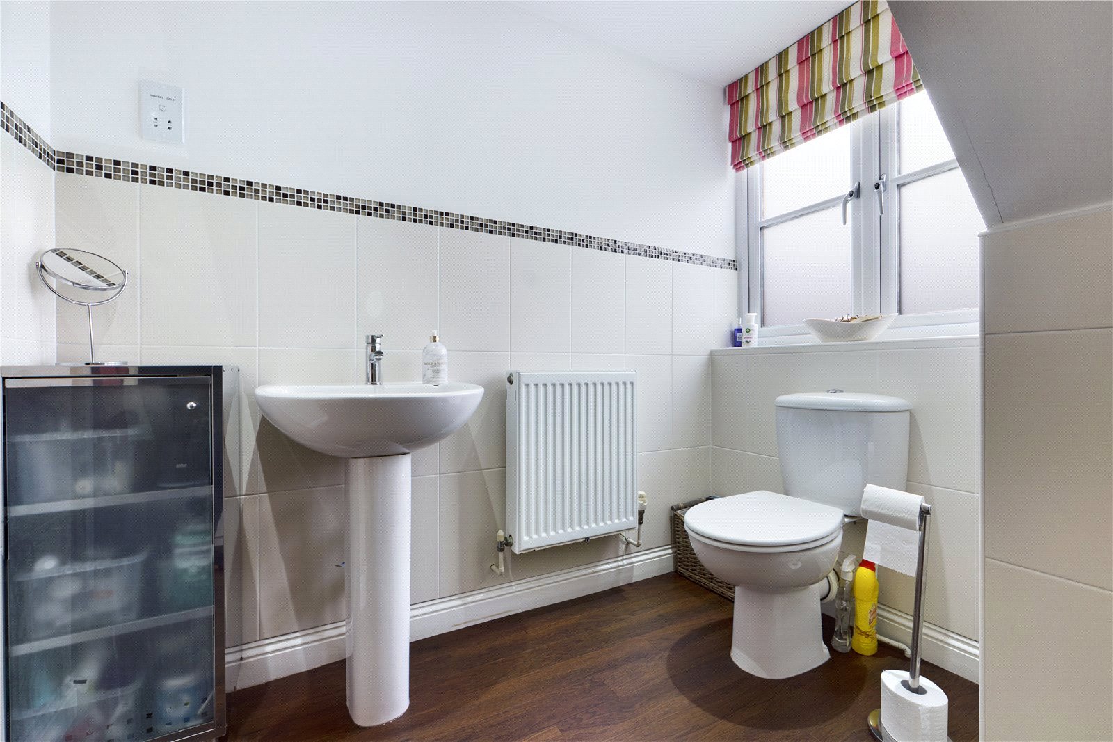 4 bedroom House to let in Pamber Heath, Tadley