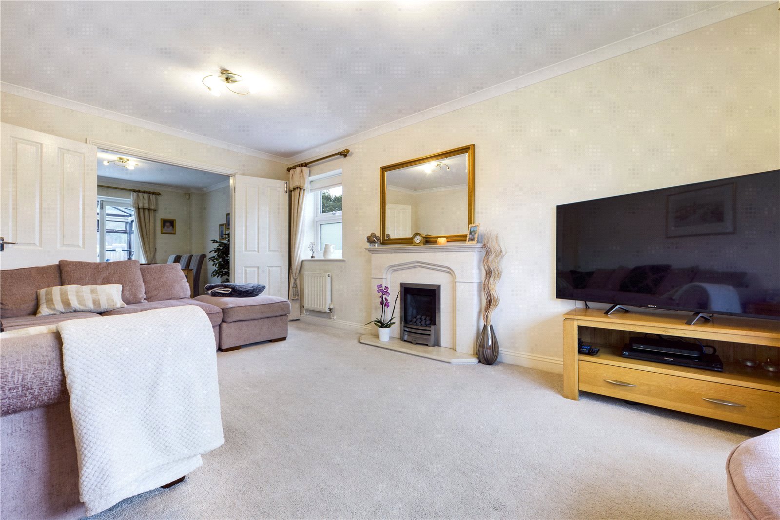 4 bedroom House to let in Pamber Heath, Tadley