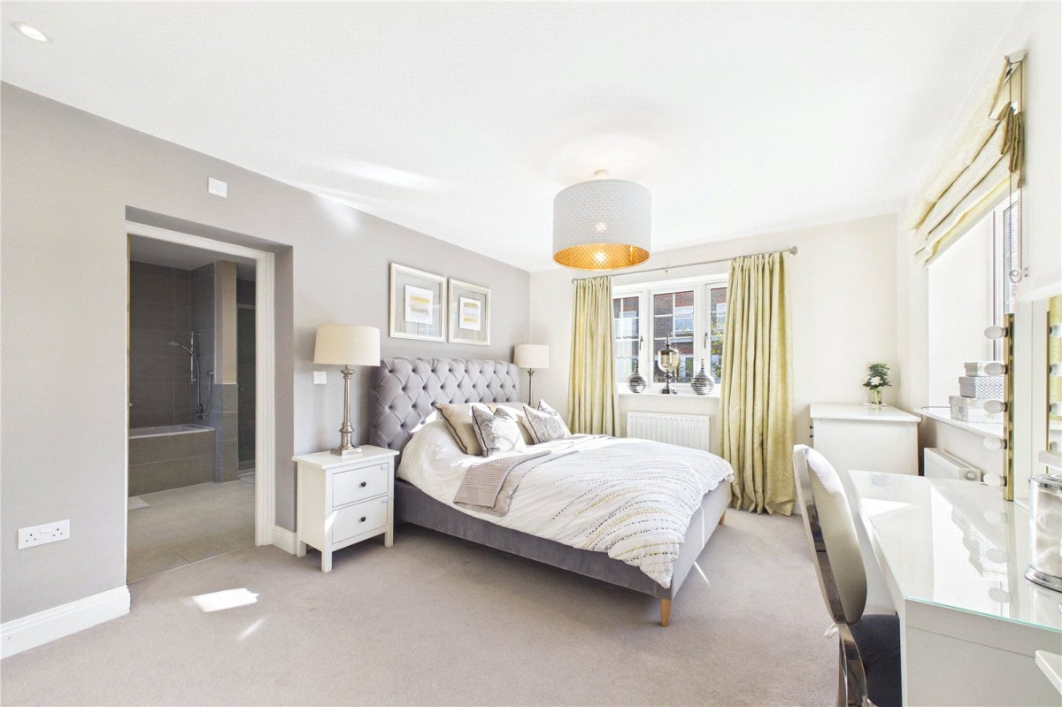 Tilehurst, Reading, Berkshire