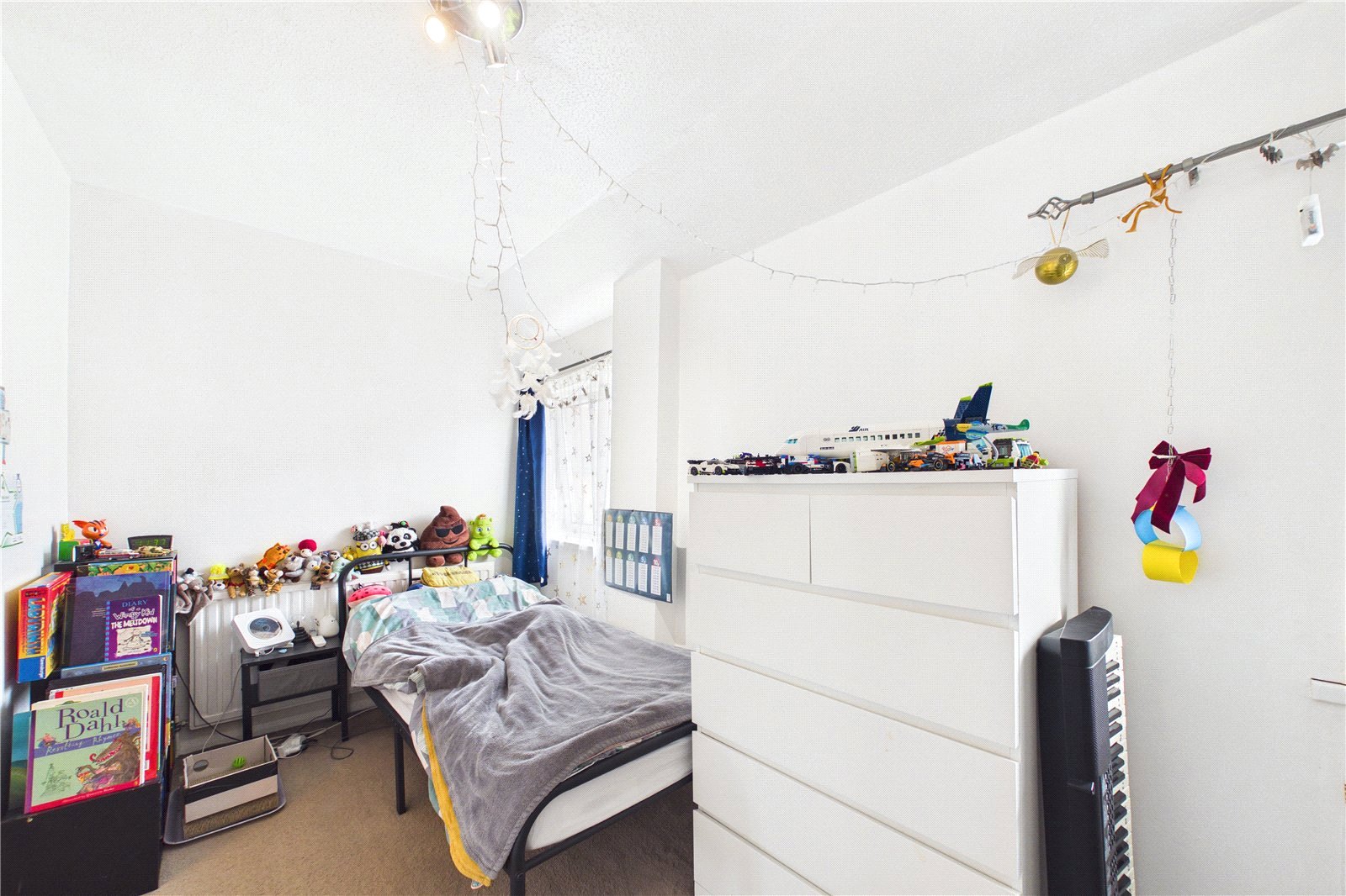 3 bedroom House to let in Newbury, Berkshire