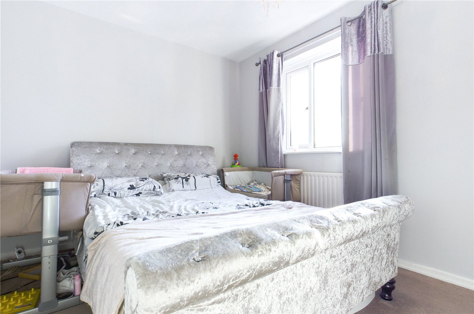 2 bedroom House to let in Thatcham, Reading, Berks
