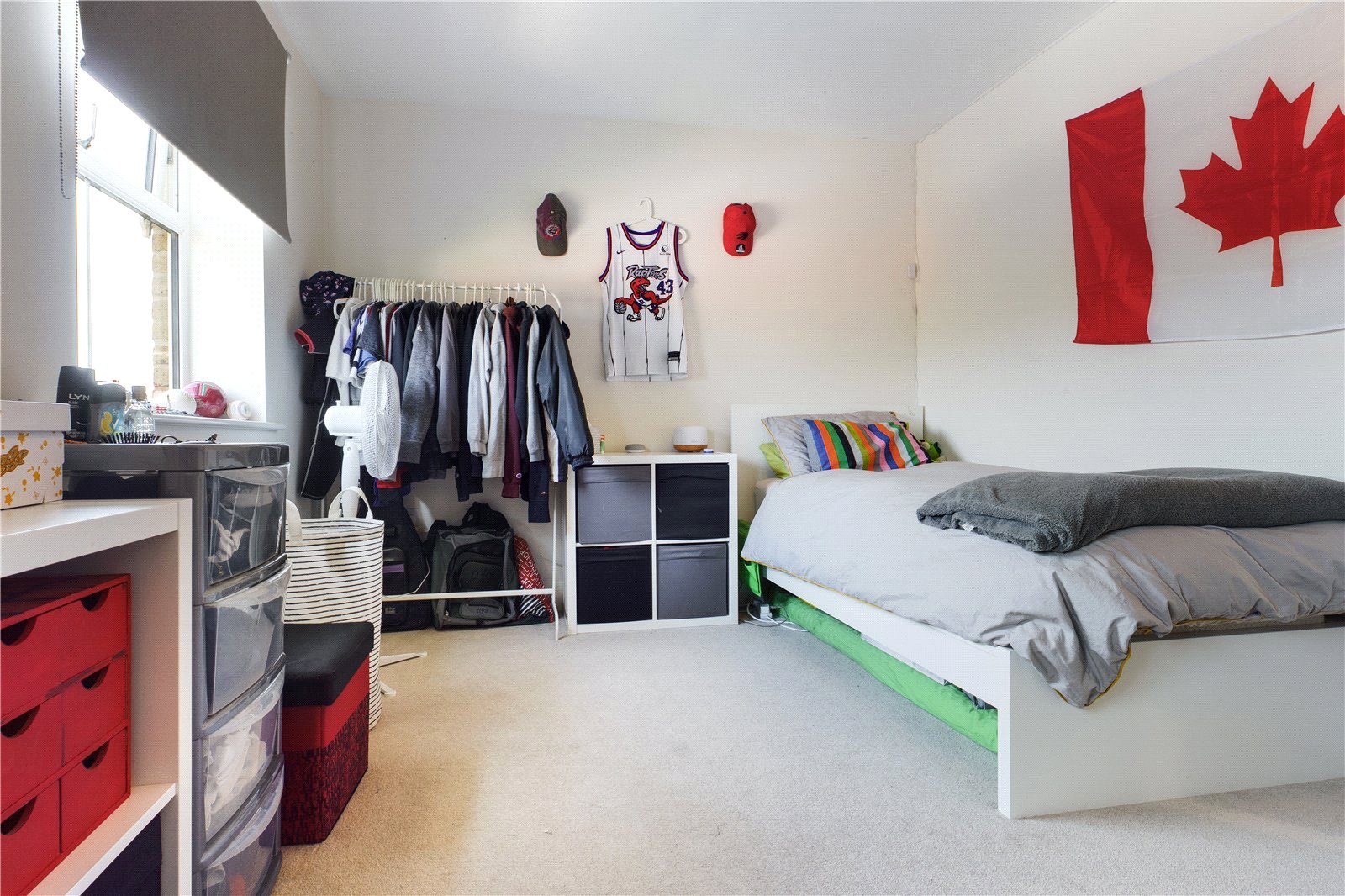 4 bedroom House to let in Tilehurst, Reading, Berkshire