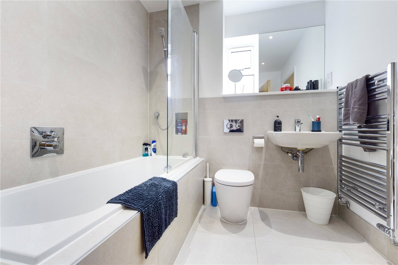4 bedroom House to let in Tilehurst, Reading, Berkshire