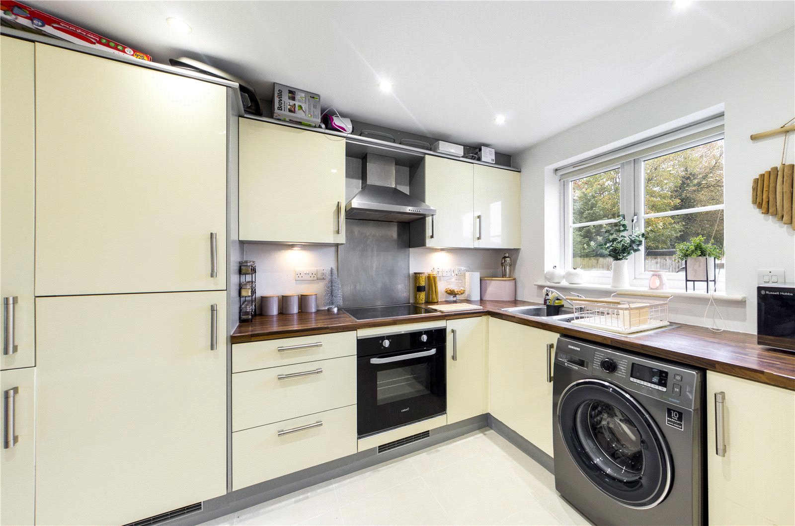 2 bedroom House to let in Tilehurst, Reading, Berkshire